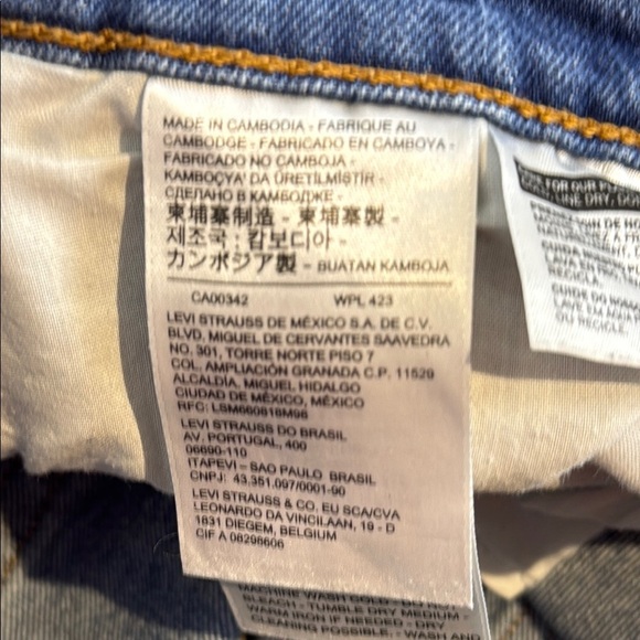 Levi's Women's Wedgie Jeans Size 28 - Picture 8 of 9